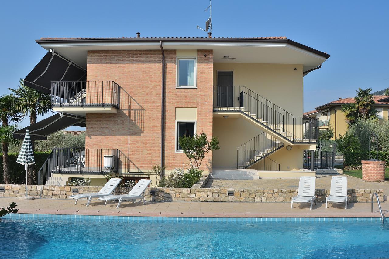 Ca Gardesana With Pool Villa ภายนอก รูปภาพ